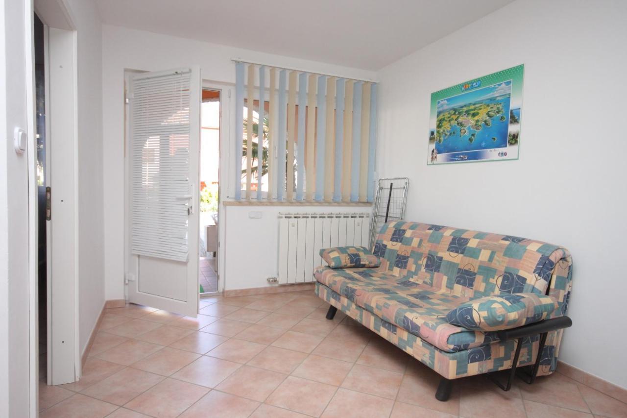Apartments And Rooms With Wifi Vrsar, Porec - 3007 Extérieur photo